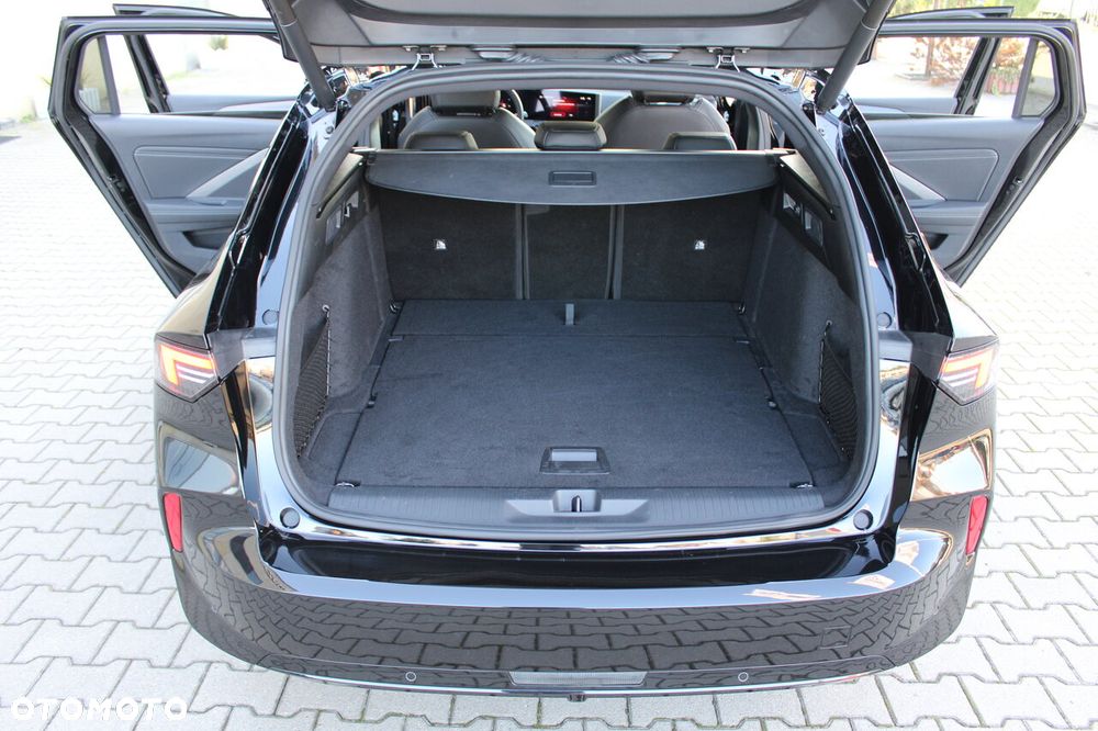 Opel Astra 1.2 Turbo Automatik GS - 28
