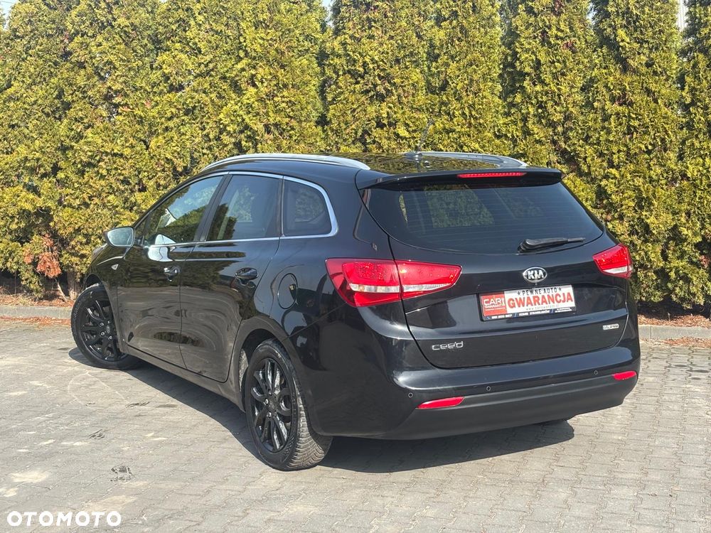 Kia Ceed 1.6 GDI Platinum Edition - 10