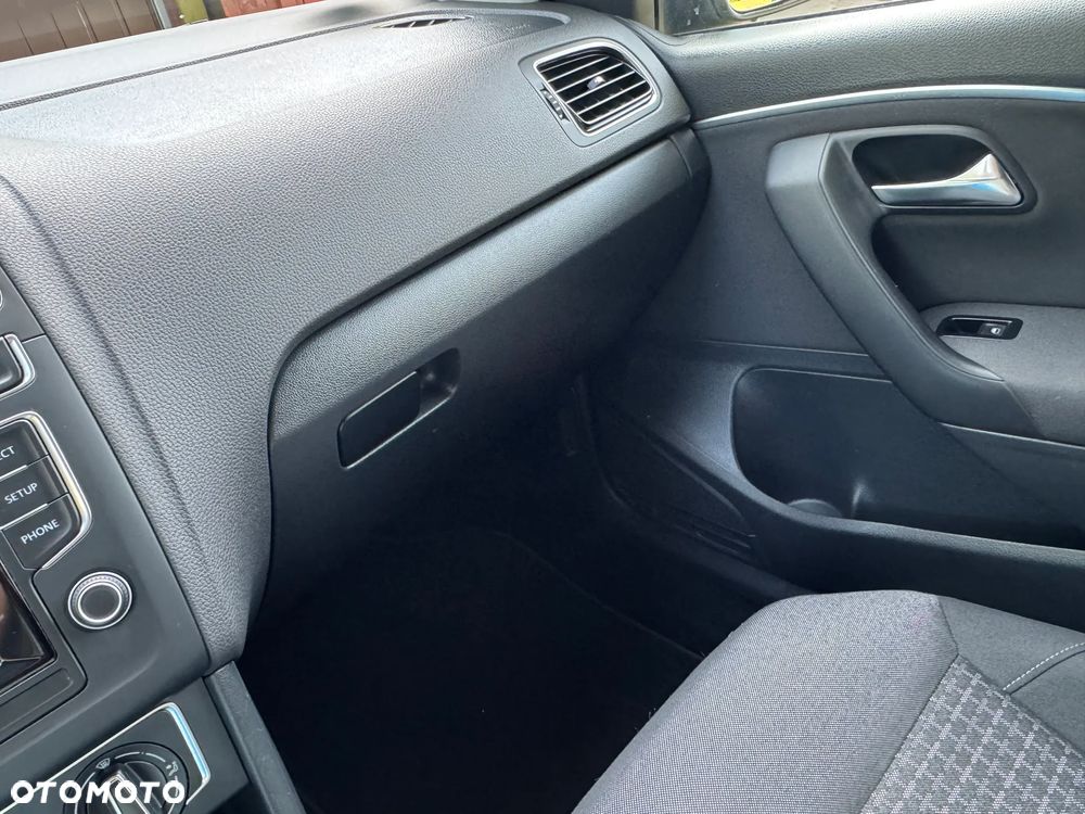 Volkswagen Polo 1.2 TSI (Blue Motion Technology) DSG Comfortline - 16