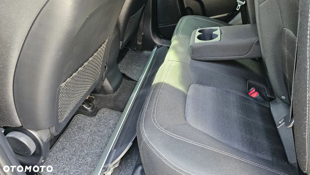 Kia Sportage 1.6 GDI Business Line L 2WD - 36