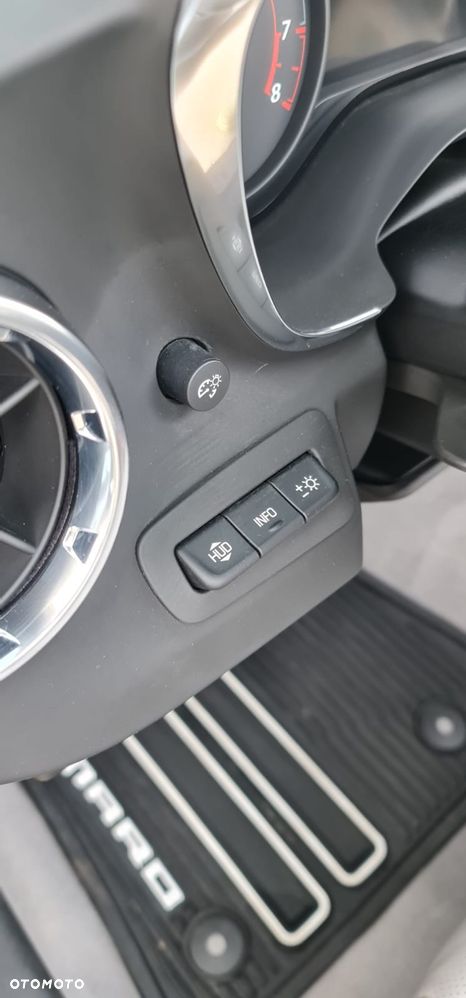 Chevrolet Camaro - 25