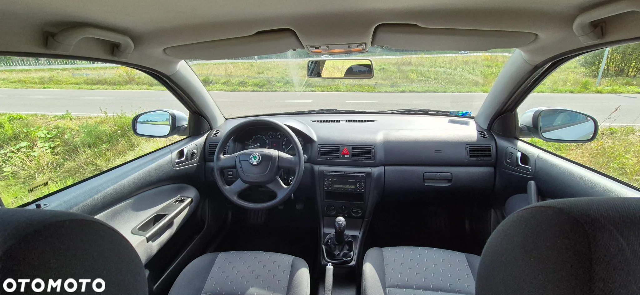 Skoda Octavia 1.6 Classic - 2