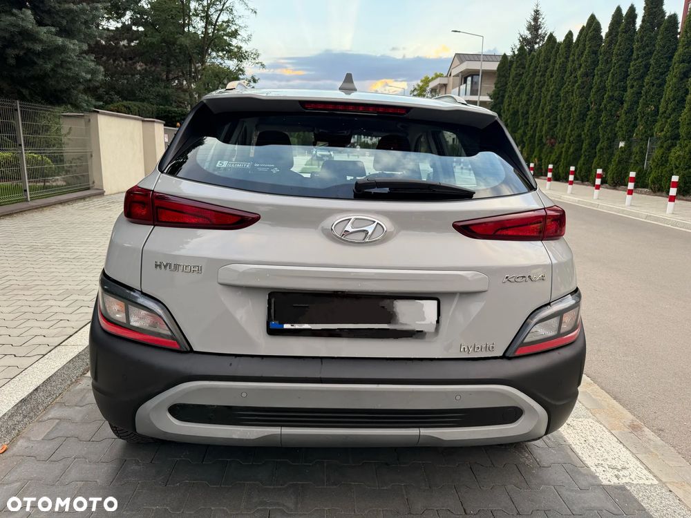 Hyundai Kona - 4