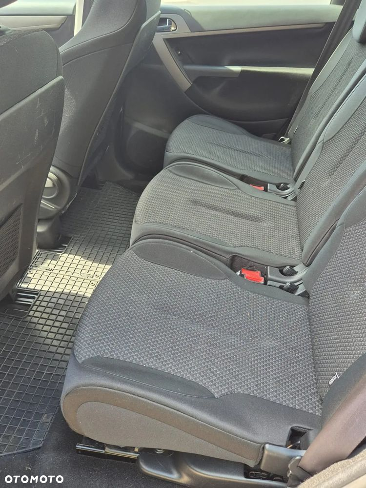 Citroën C4 Picasso - 21
