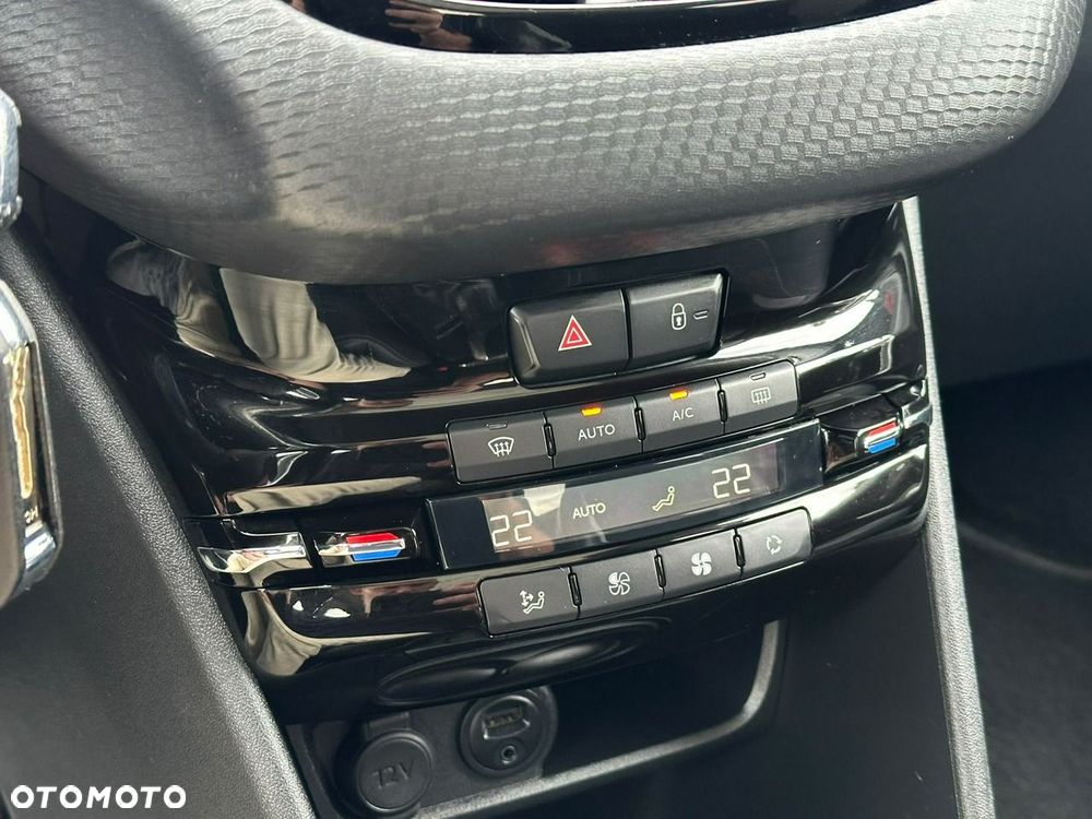 Peugeot 2008 PureTech 110 Stop&Start Active - 22