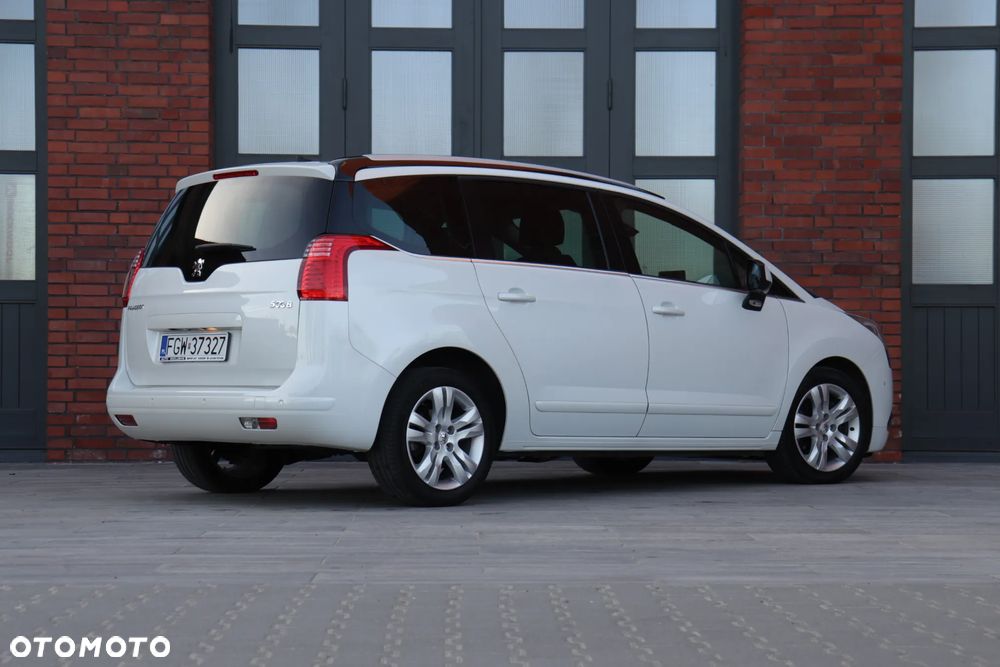 Peugeot 5008 HDI FAP 150 Allure - 13