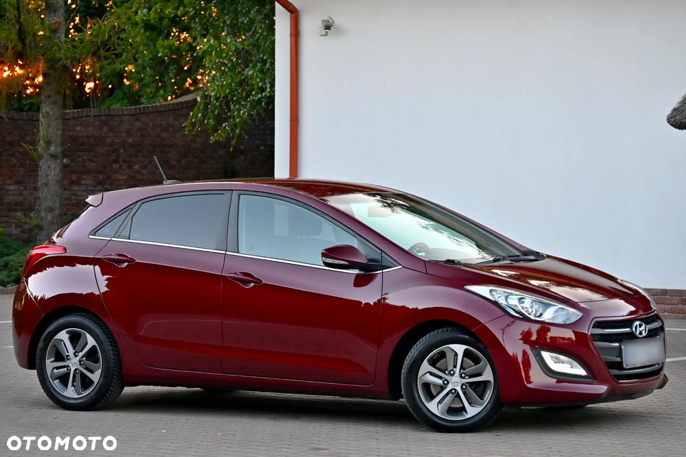 Hyundai i30 blue 1.6 GDI YES Gold - 10