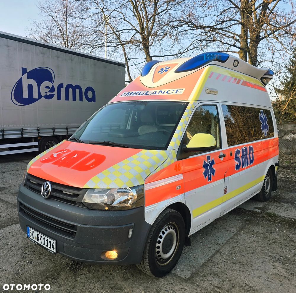 Volkswagen Transporter 2.0 TDi Karetka Ambulans Ferno - 3