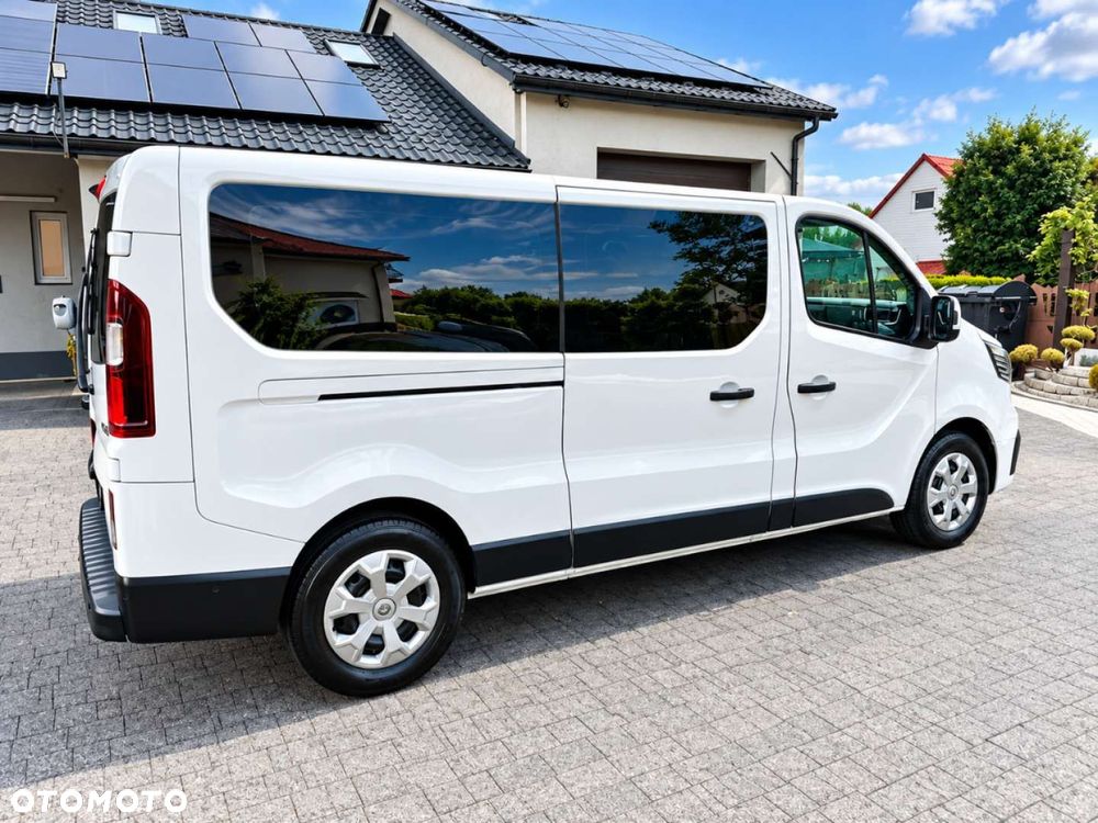 Renault Trafic 2024 photo 5