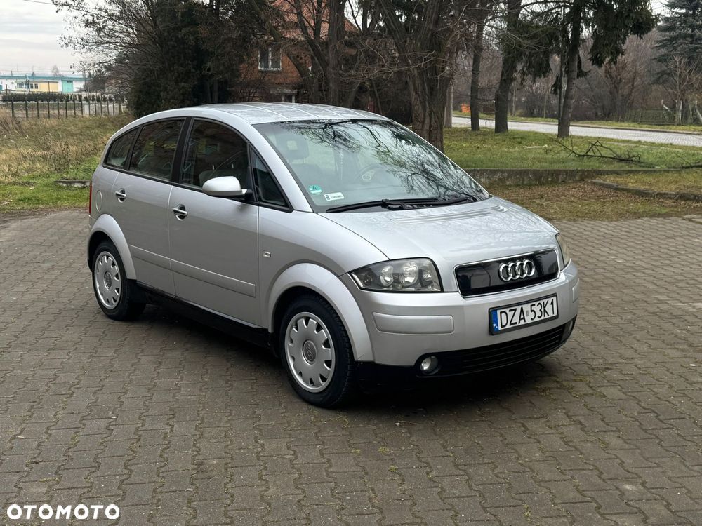 Audi A2 1.6 - 6