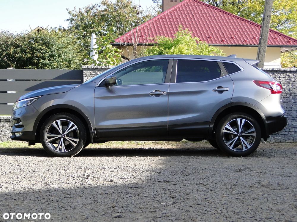 Nissan Qashqai 1.3 DIG-T DCT TEKNA+ - 4