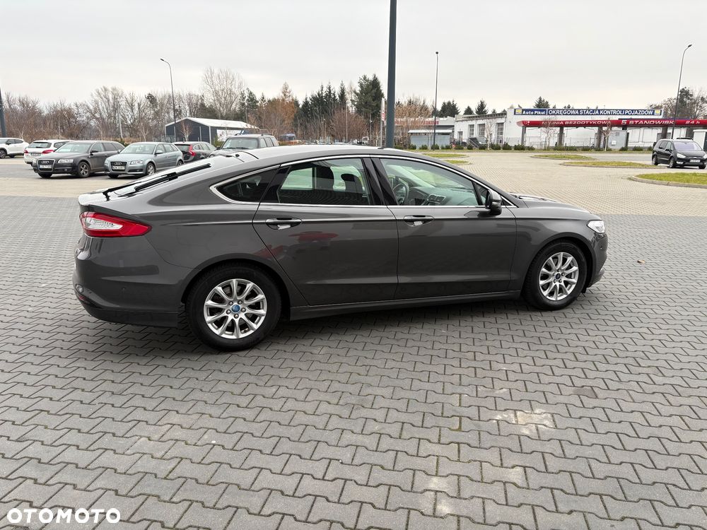 Ford Mondeo 1.5 TDCi Start-Stopp Titanium - 4