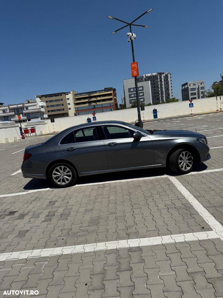 Mercedes-Benz E 220 d Aut. - 3