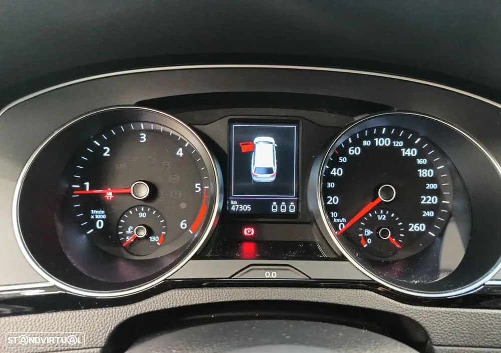 VW Passat - 10