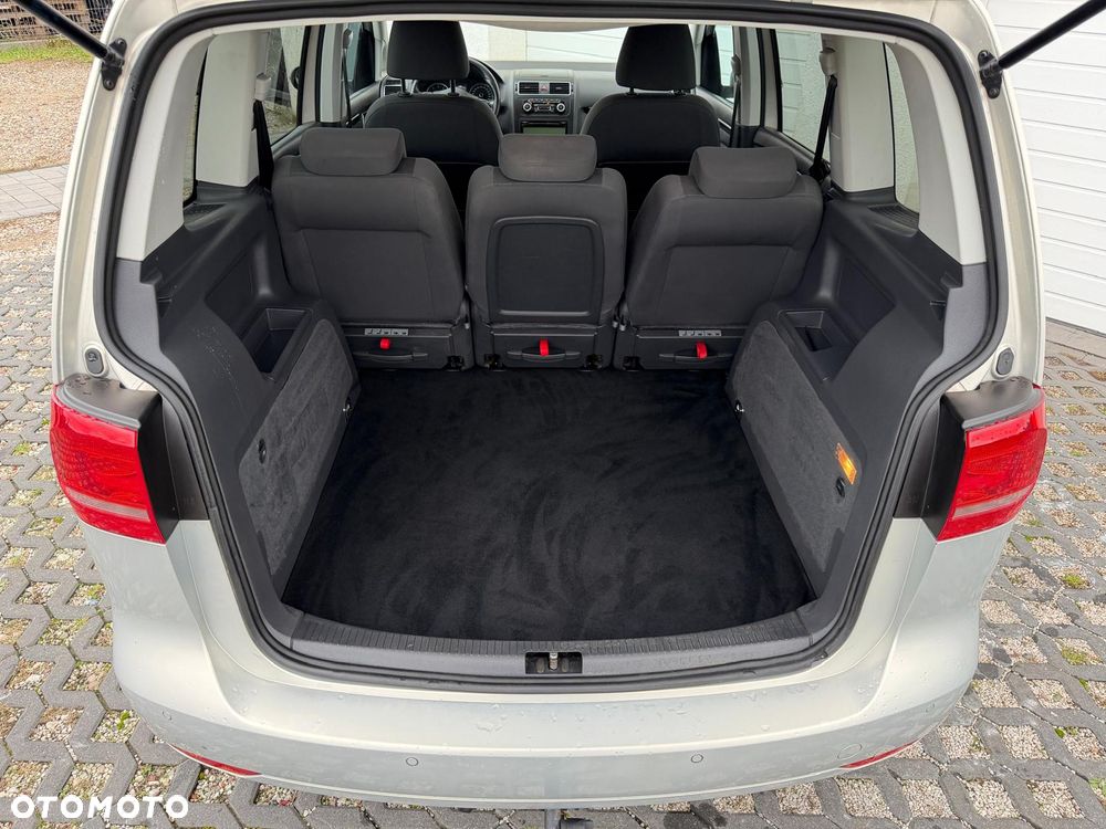 Volkswagen Touran 1.4 TSI Highline - 21