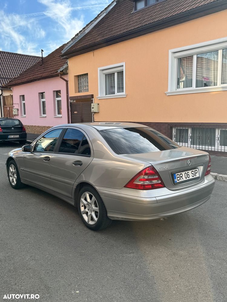 Mercedes-Benz C 200 CDI Avantgarde - 4