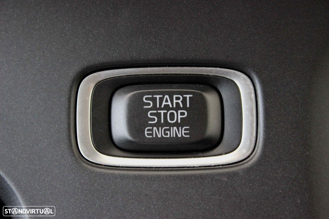 Volvo V40 - 27