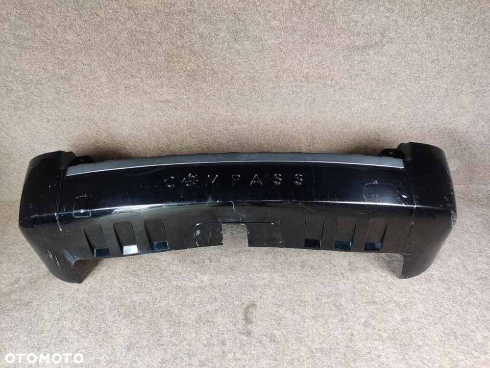 JEEP COMPASS 2007-2010 r . Zderzak Tył . - 1