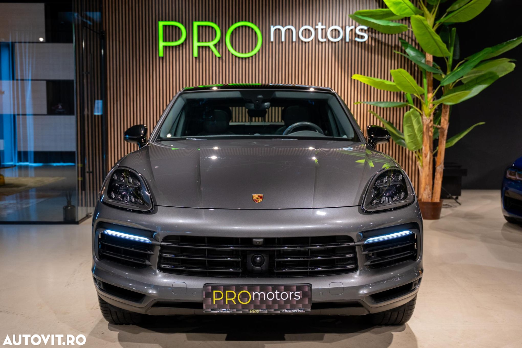 Porsche Cayenne Coupe - 2