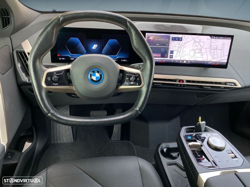 BMW iX xDrive 40 Pack Desportivo - 5