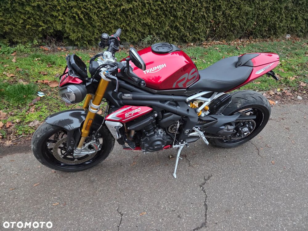 Triumph Street Triple - 2