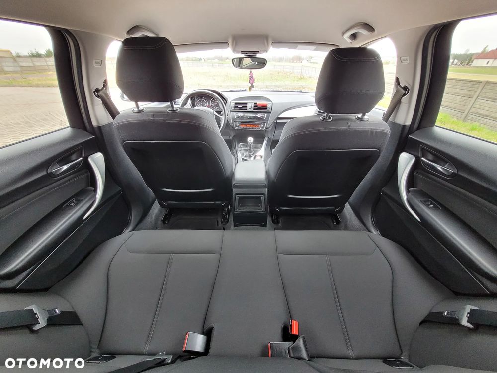 BMW Seria 1 116i Sport Line - 21