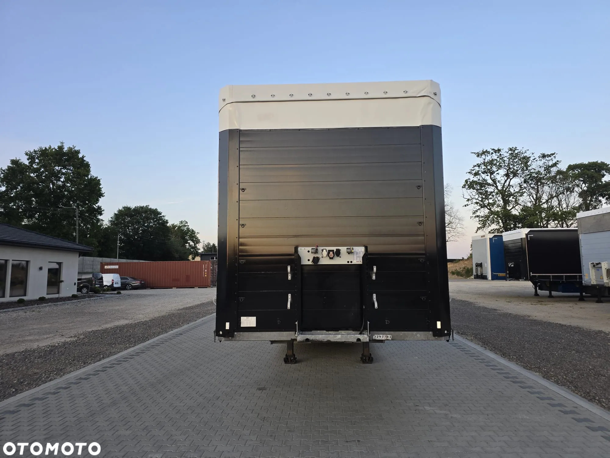 Schmitz Cargobull FIRANKA / MULTI LOCK / XL / OS PODNOSZONA / PALECIARA - 10