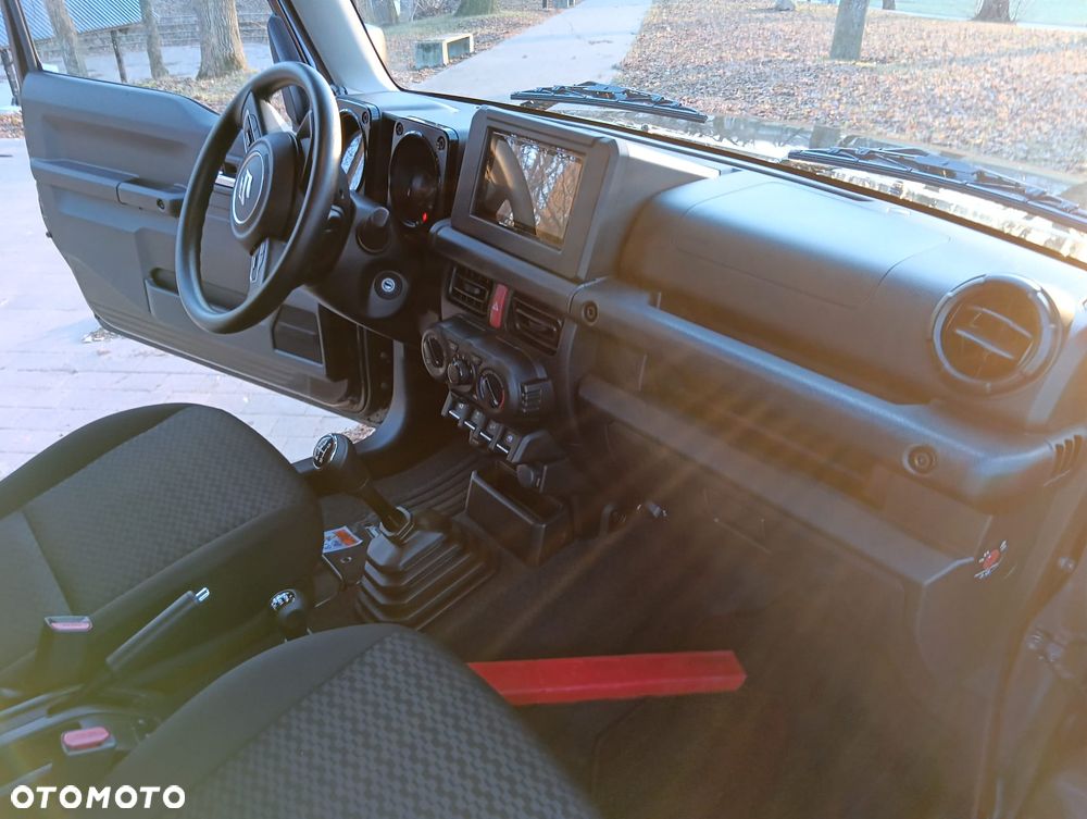 Suzuki Jimny - 10