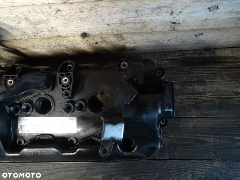 Pokrywa Zaworów Głowicy Cylindrów  059103469CG AUDI VOLKSWAGEN 3.0 - 3