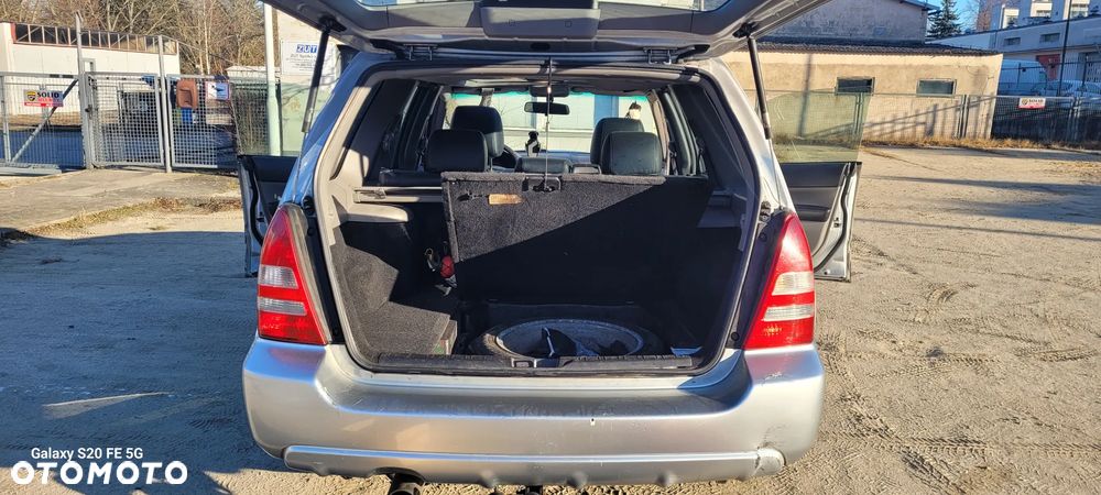 Subaru Forester 2.0 XT Turbo - 13