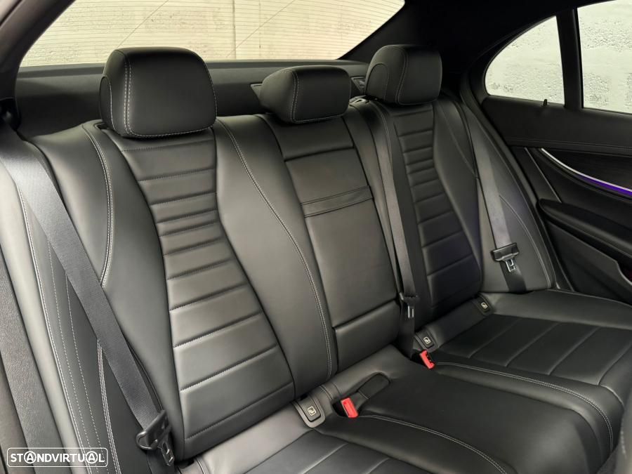Mercedes-Benz E 300 de 9G-TRONIC AMG Line - 57