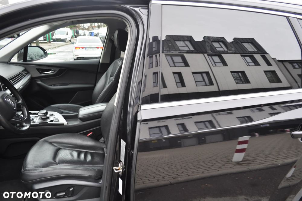 Audi Q7 3.0 TDI ultra Quattro Tiptronic - 10