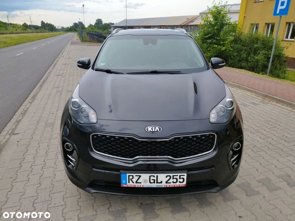 Kia Sportage 2,0 CRDI AWD Dream-Team Edition - 19