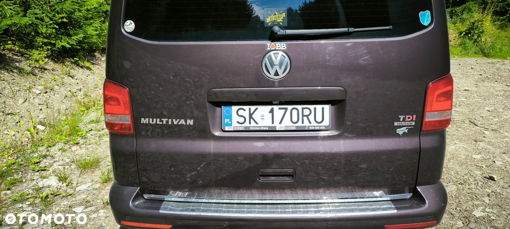 Volkswagen Multivan - 11