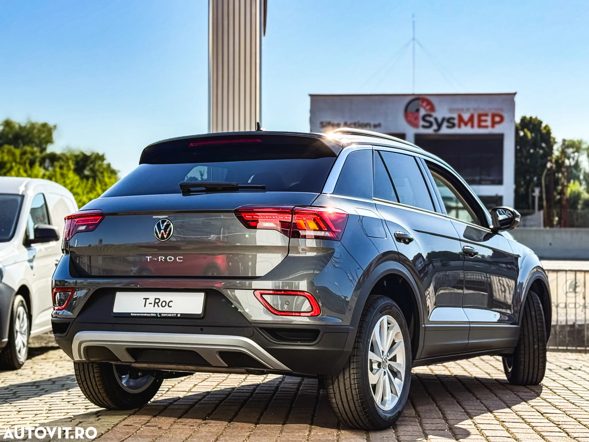 Volkswagen T-ROC 1.5 TSI DSG Life - 5