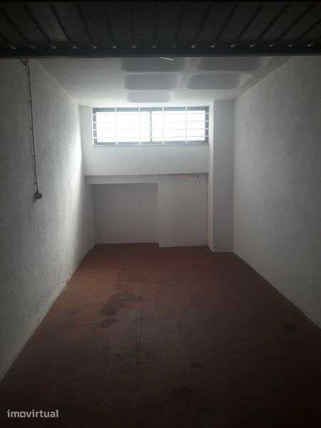 GARAGEM em Carnaxide. - Grande imagem: 2/4