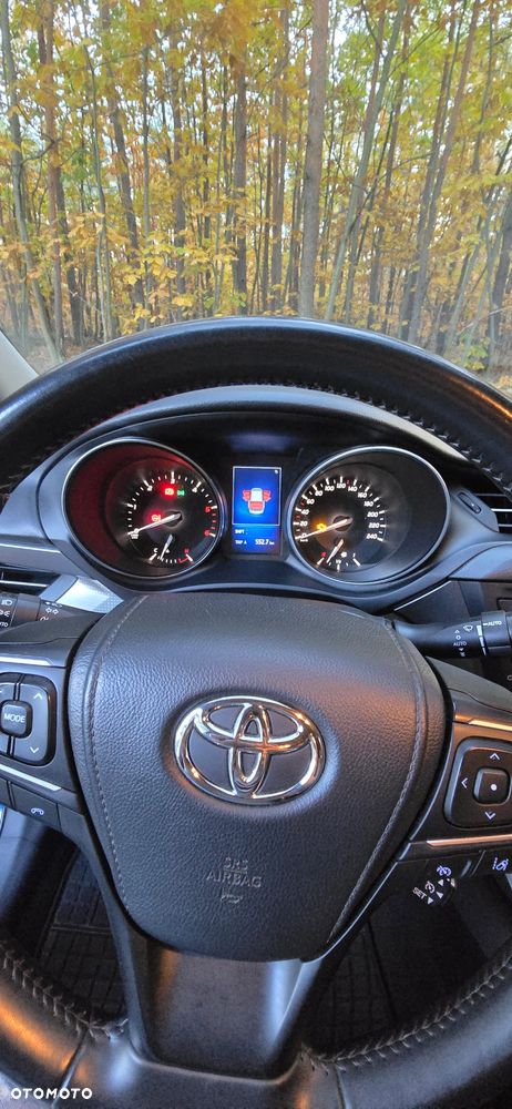 Toyota Avensis 2.0 D-4D Premium - 10