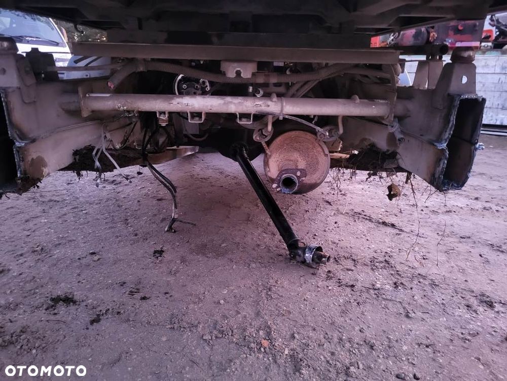 kiper wywrot części Piaggio Porter Przyczepka Iveco Daily Nissan Ducato Ford Mercedes HDS - 8