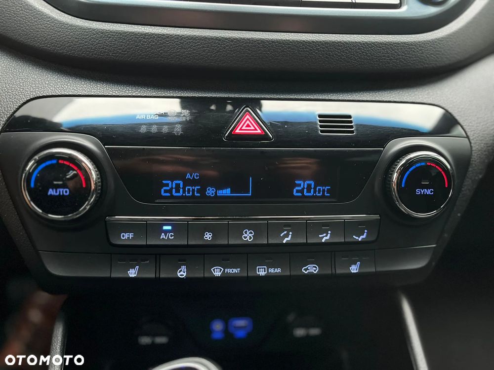 Hyundai Tucson 1.6 GDI BlueDrive Style 2WD - 23