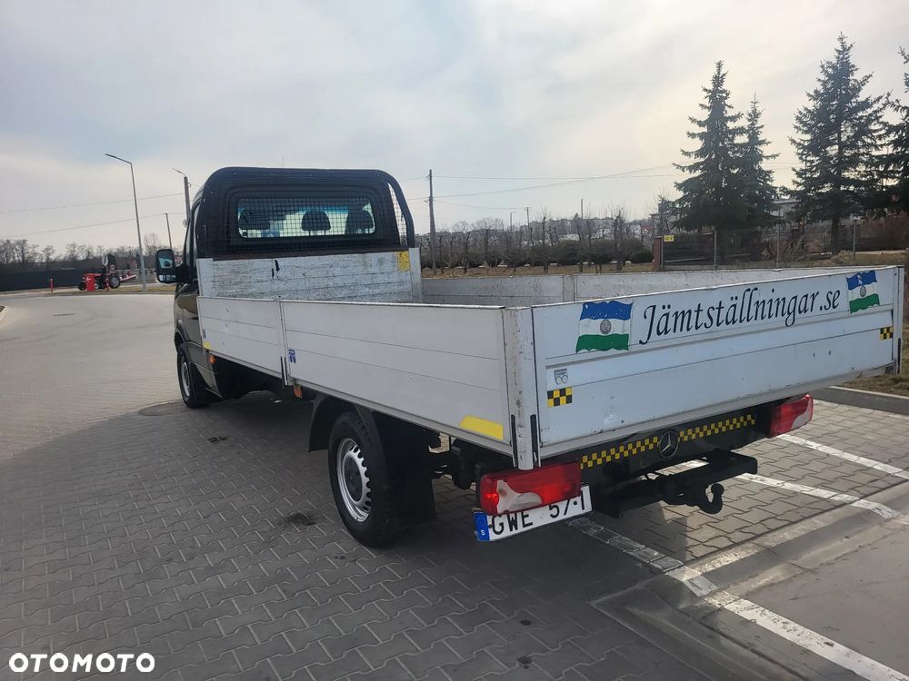 Mercedes-Benz Sprinter - 8