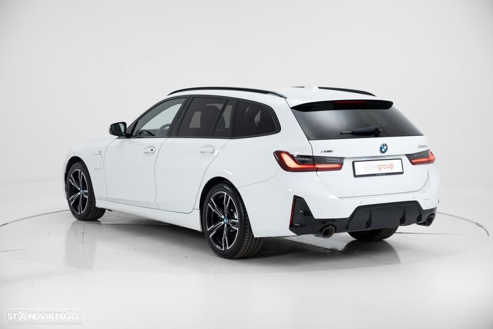 BMW 330 e xDrive Aut. - 5