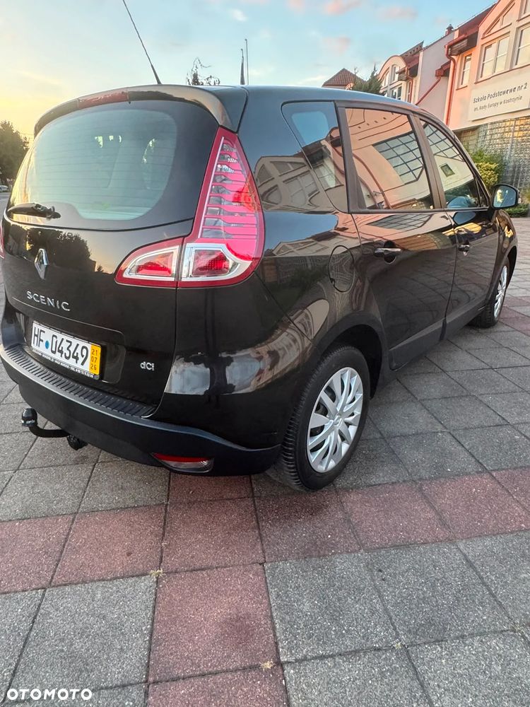 Renault Scenic 1.5 dCi Confort Authentique - 9