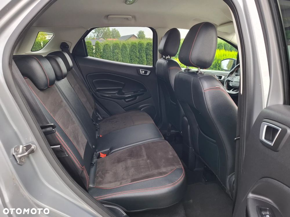 Ford EcoSport 1.0 EcoBoost ST-LINE - 32