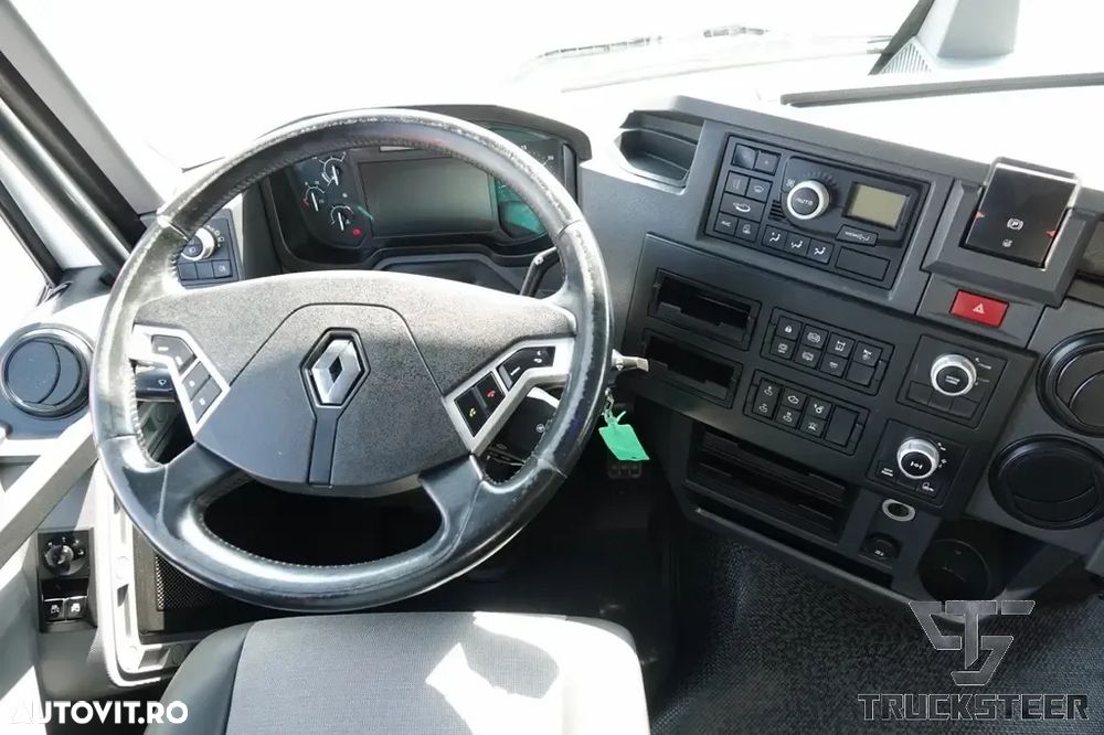Renault C480 - 15