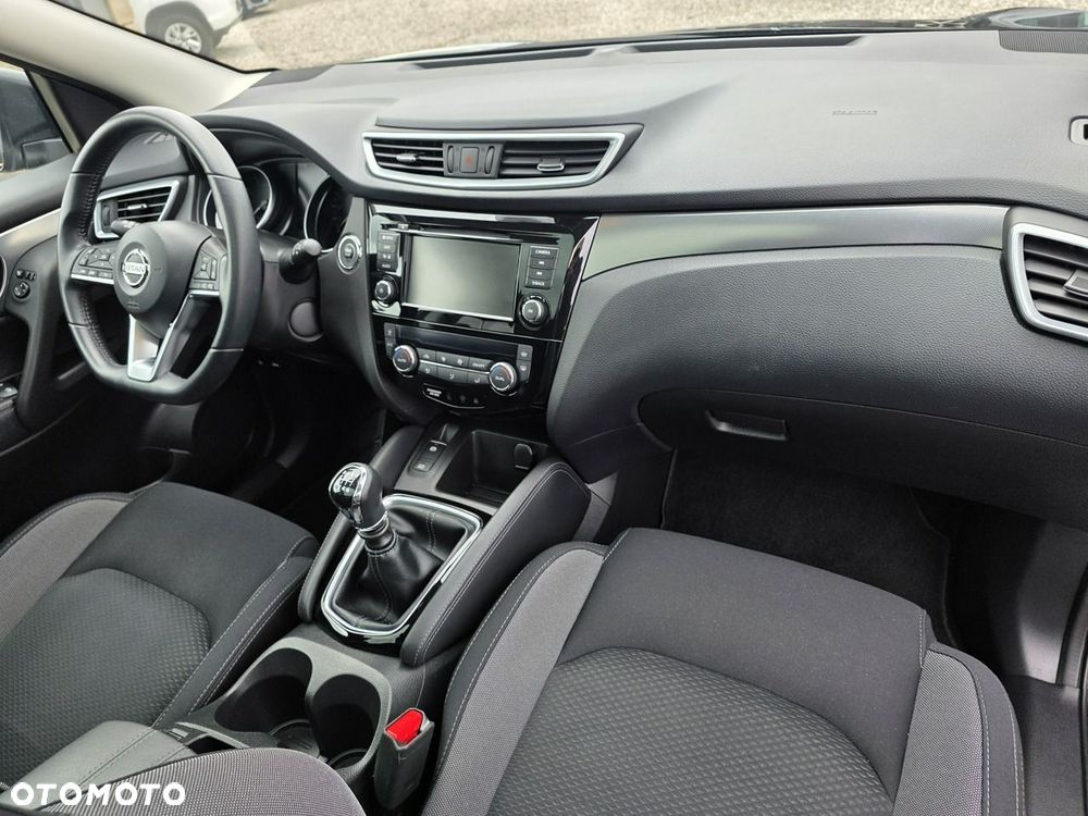 Nissan Qashqai 1.3 DIG-T N-Connecta - 4
