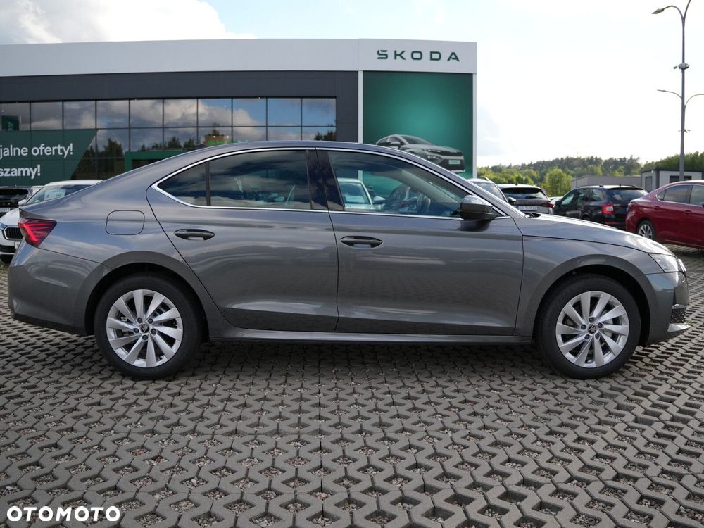 Skoda Octavia 1.5 TSI mHEV Drive Selection DSG - 6