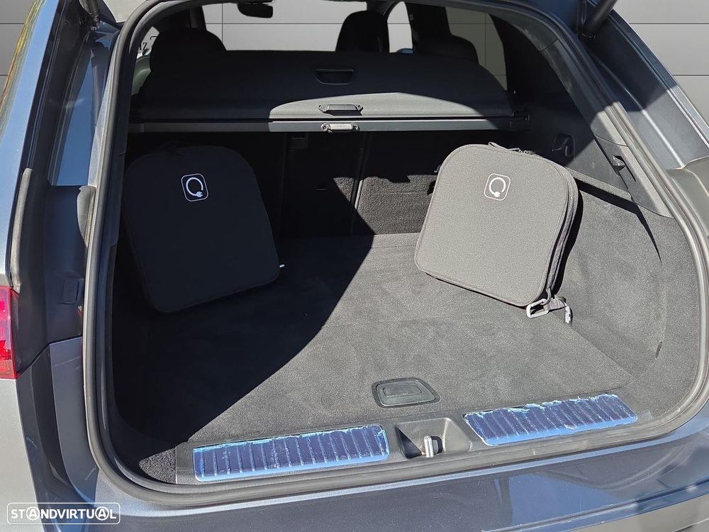Mercedes-Benz EQE SUV 350+ - 28