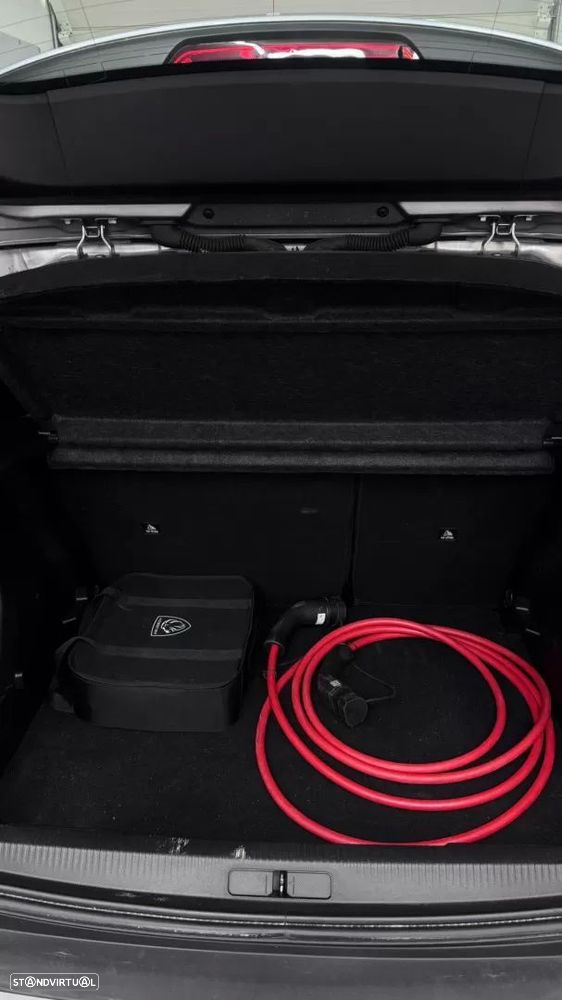 Peugeot e-2008 54 kWh Style - 12
