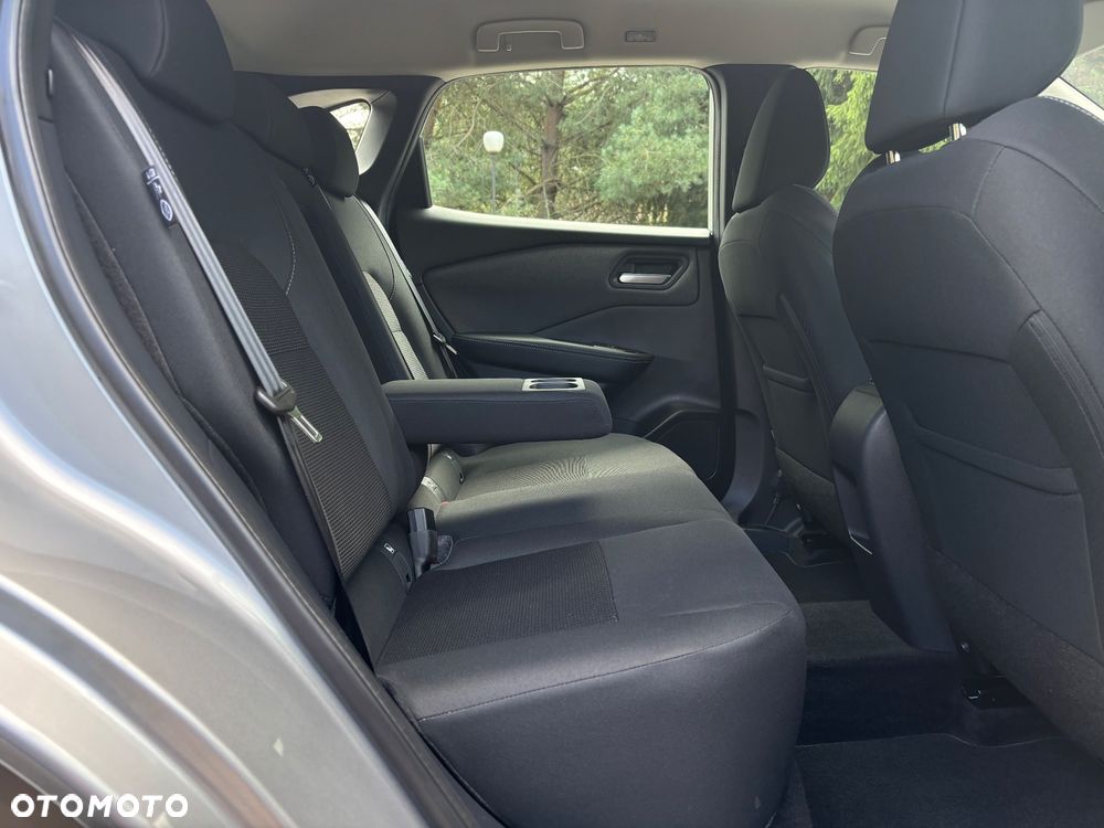 Nissan Qashqai 1.3 DIG-T MHEV Premiere Edition - 21