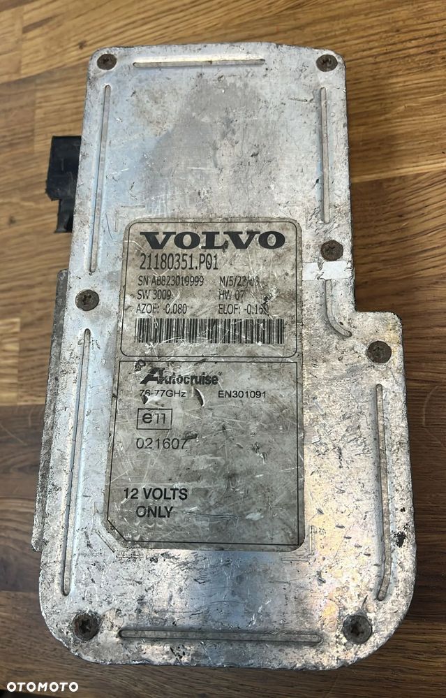 Czujnik Distronic Volvo FH Volvo 21180351 - 2